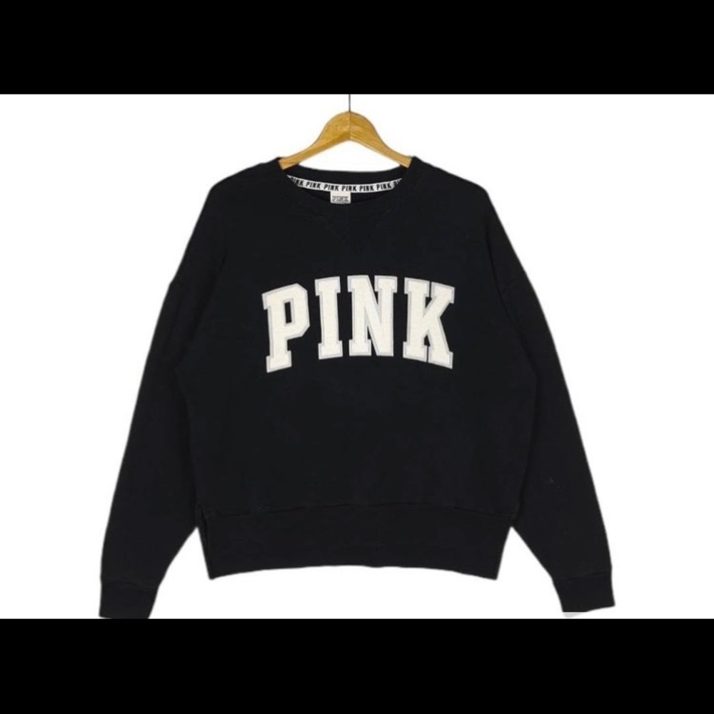 🔥🔥🔥 NWOT VS Pink Sweatshirt Large
